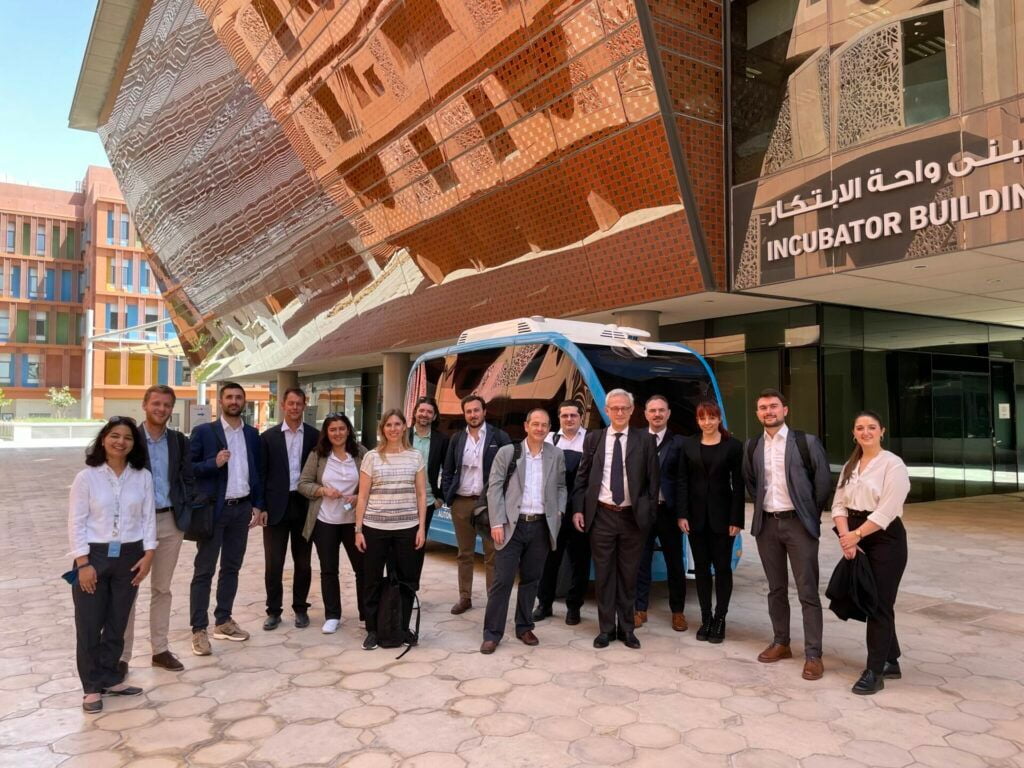 Business mission to the United Arab Emirates: 9 European companies discover the autonomous mobility market thanks to the INTonomous project